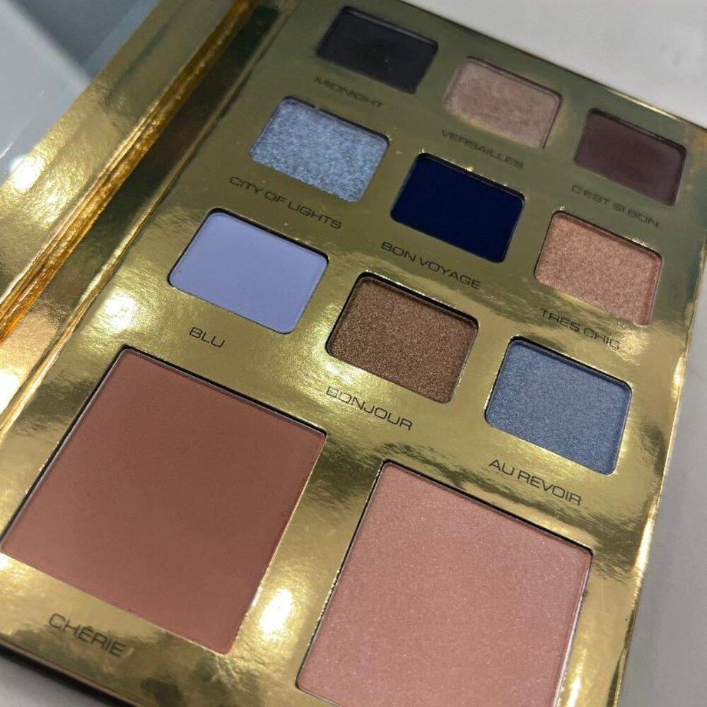 Voyager Collection Eyeshadow Palette - Picture 6 of 12